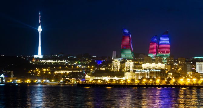 Перенос столицы Азербайджана названы  города претендента