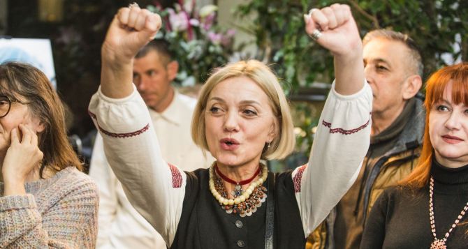 Штрафы за русский язык по  тысяч В Украине предложили ужесточить наказание за использование не государственного языка