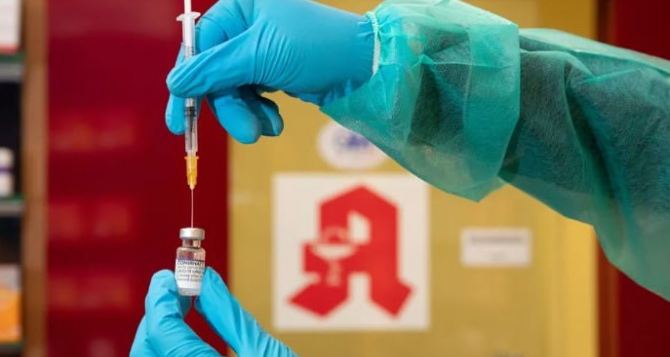 В Германии меняют правила работы аптек Тесты анализы и прививки теперь будете делать сами рецептурные лекарства выдают без врача