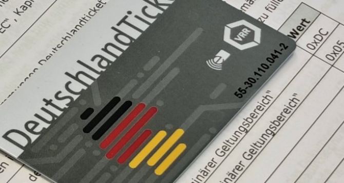 Льготный Deutschlandticket вводится в Берлине и Бранденбурге Кто может им воспользоваться