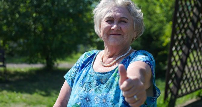 Украинским пенсионерамВПЛ больше не придется доказывать что они не получают деньги вРФ