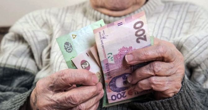По 1300 гривен в месяц в руки: некоторым пенсионерам дадут доплату с 1&nbsp;сентября