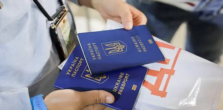 Министерство иностранных дел Украины заявило о работе над модернизацией предоставления консульских услуг для всех категорий граждан