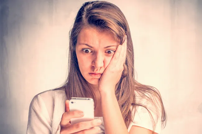 Самое опасное — даже простое «алло» может быть использовано для клонирования вашего голоса с помощью ИИ.