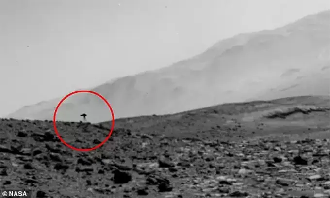 Снимок марсохода Curiosity в кратере Гейла, август 2023 г.