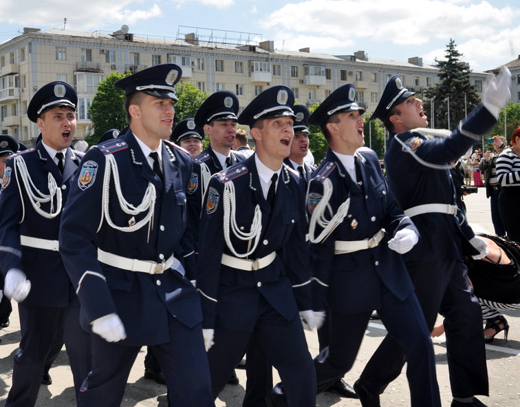 В ЛГУВД им. Дидоренко отметили выпускной