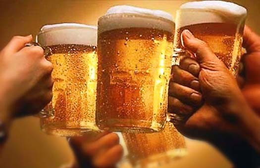 Жители Луганска воюют с питейным заведением 