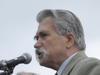 Легендарный украинский диссидент считает, что казаки могли бы помочь милиции