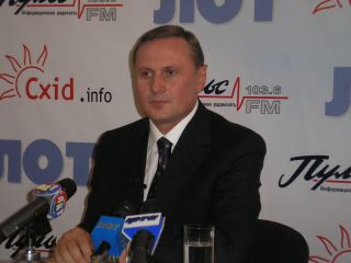 Александр Ефремов не будет рекомендовать кандидатов в нардепы