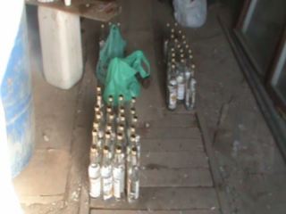 В Луганске ликвидировали подпольный цех «паленой» водки