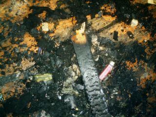 В Луганской области при пожаре погиб мужчина с собакой