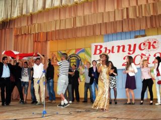 Иностранцы отметили завершение обучения в университете концертом