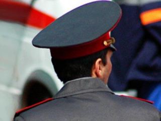 В Луганской области «липовый» милиционер забрал у подростка телефон и деньги