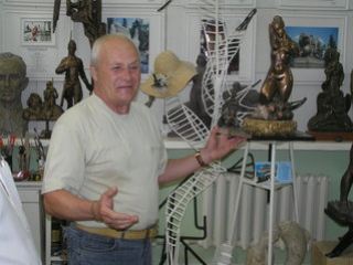 Завтра в Луганске простятся со скульптором Евгением Чумаком 