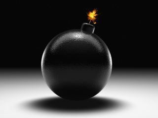 В Луганске 77-летний пенсионер принял за взрывчатку коробку из-под швейной машинки 