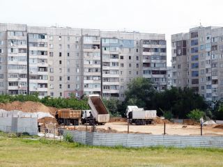 В Луганске начали строить ледовый дворец 