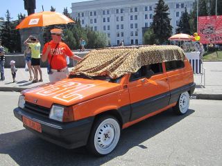 В Луганске состоялась выставка тюнингованных автомобилей