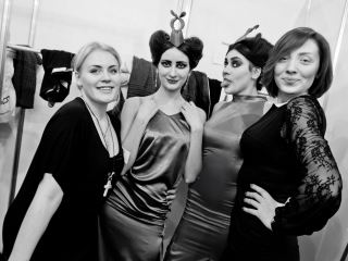 Выпускницы луганской академии оденут Мадонну