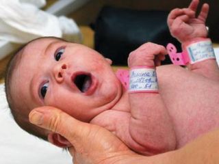 Вчера в Луганске родилось 13 малышей