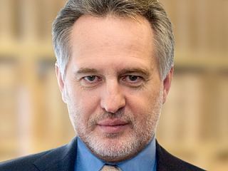 Собственником Лисичанского НПЗ может стать украинский бизнесмен Дмитрий Фирташ