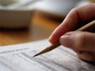 Луганские  налоговики бесплатно выдали свыше  электронных ключей