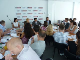 Языковой вопрос не является животрепещущей проблемой для украинцев. – представитель Объединённой оппозиции