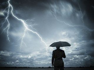 В Луганске и области объявлено штормовое предупреждение 