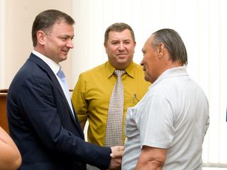 Краснодонские регионалы поддержали кандидатуру Медяника