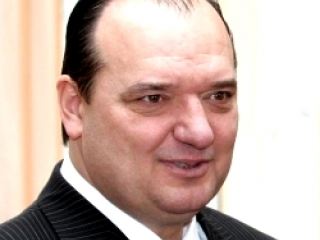 Струк и секретарь поссовета путаются в показаниях