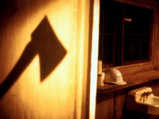 Луганчанин, защищая свою мать, убил отца и расчленил его