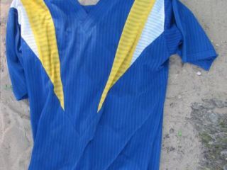 На Луганщине в озере нашли труп мужчины Милиция просит помочь установить личность