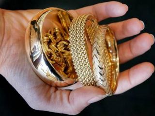 В Луганске задержали продавца фальшивого золота