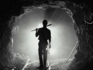 За полгода на малых шахтах Луганской области выявили более  тысяч нарушений