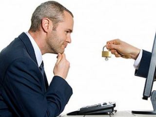 В июле количество луганских предпринимателей которые получили бесплатные электронные ключи выросло в  раз