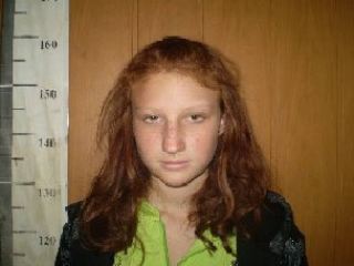 В Ровеньках разыскивают летнюю девочку