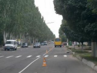 В Лисичанске маршрутка насмерть сбила летнего мужчину