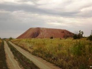 Краснодонуголь официально опроверг слухи о превышении радиационного фона на терриконе Таловский