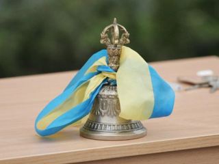 Чего не хватает луганским школам  Опрос Cxidinfo