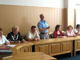 В Луганске учили американских студентов корпоративной ответственности