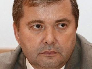 Виктор Янукович уволил Василия Надрагу с должности первого замминистра соцполитики