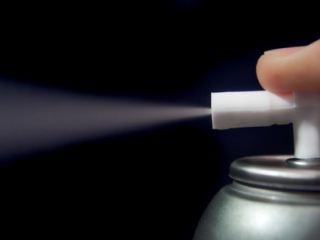 Житель Луганской области украл у охранника газовый баллончик