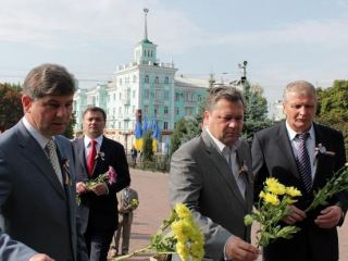 Луганчане начали отмечать День независимости Украины