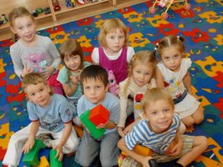 Луганские власти просят у премьерминистра деньги на покупку двух детских садов