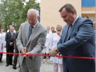 В операционнореанимационном блоке луганского онкодиспансера уже провели  операций