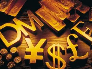 Курс валют на  августа в коммерческих банках в Луганске