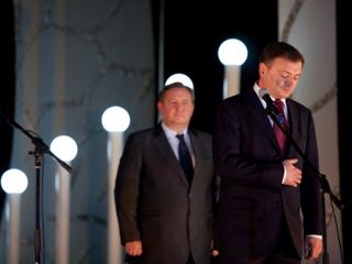 Низкий поклон шахтерам за их труд  Владимир Медяник