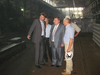 Владимир Пристюк пообещал помогать Лугансктепловозу