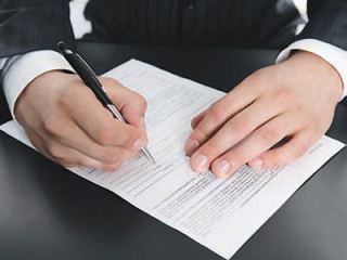 Луганский бизнесмен подделал документы и присвоил почти  млн грн