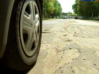 В Луганске  км дорог остаются бесхозными