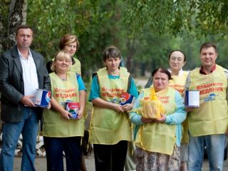 Владимир Медяник помог школе  подготовиться ко Дню знаний